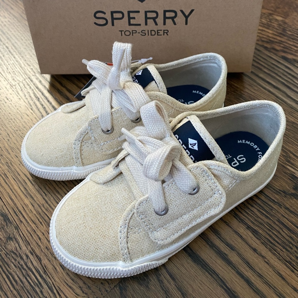 NIB Girl’s Sperry Top-Sider Lounge LTT JR GOLD SPKL Size 9M